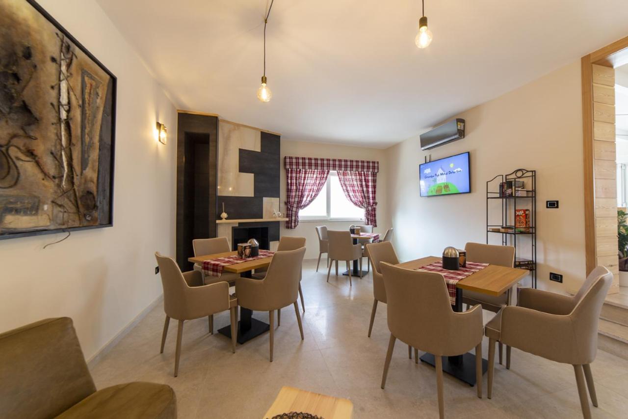Balneum Rooms & Spa Mirabella Eclano Esterno foto